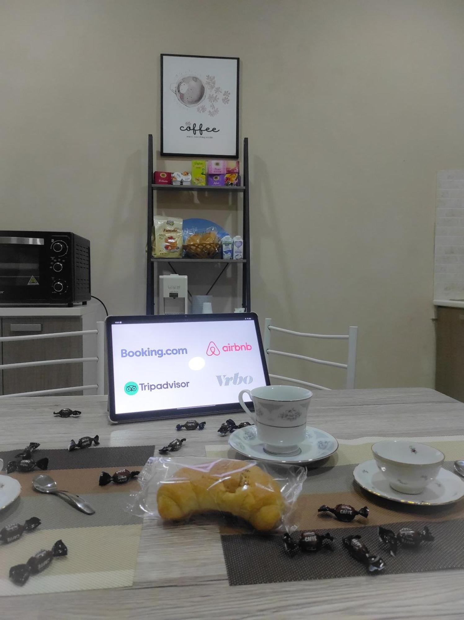 76 Avenue Suites Wi-Fi - Shuttle Reggio di Calabria Bagian luar foto